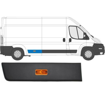 Achterste sierlijst zijlijst met positielicht voor Fiat Ducato 2006-2018 / Rechts / Set 14142