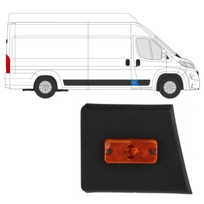 Sierlijst beschermingslijst voor stijl met positielicht voor Citroen Jumper 2018- / Rechts 13102