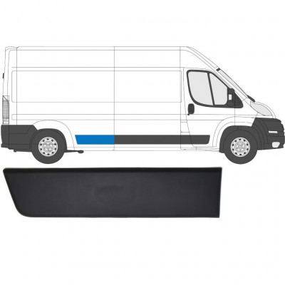 Achterste zijlijst sierlijst voor Fiat Ducato 2006- / Rechts 6546