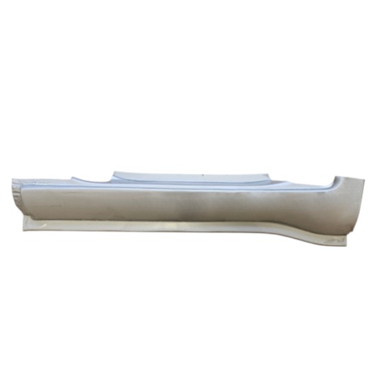 Reparatiepaneel voorste dorpel voor Iveco Daily 2014-2016 / Rechts 14739 Reparatiepaneel voorste dorpel voor Iveco Daily 2014-2016 / Rechts 14739