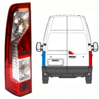 Achterlicht voor Renault Master 2010- / Links 8436