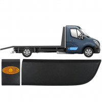 Zijwand sierlijst met positielicht voor Renault Master 2010- / Rechts / Enkele cabine / Set 10024