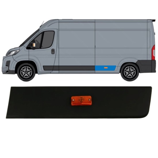 Achterste sierlijst zijlijst met positielicht voor Toyota Proace Max 2024- / Links 15909