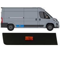 Achterste sierlijst zijlijst met positielicht voor Toyota Proace Max 2024- / Rechts 15908