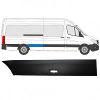 Zijlijst sierlijst achterspatbord voor Mercedes Sprinter 2006- / LWB / Rechts 8026